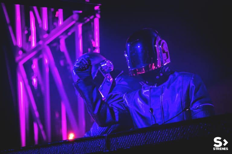Daft Punk_Strenes_Gaspar Morer_LOGO_10