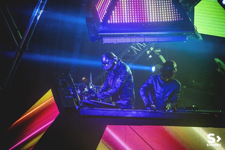 Daft Punk_Strenes_Gaspar Morer_LOGO_25