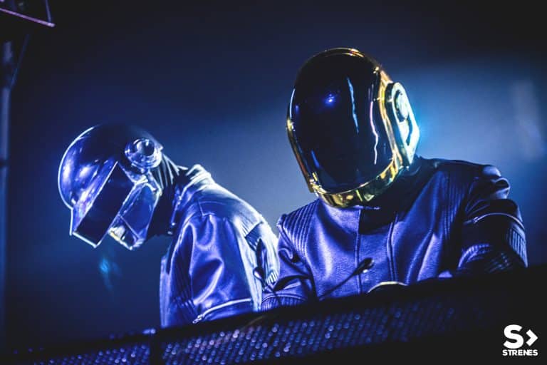 Daft Punk_Strenes_Gaspar Morer_LOGO_8