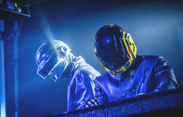 Daft Punk_Strenes_Gaspar Morer_LOGO_7 (cutted)
